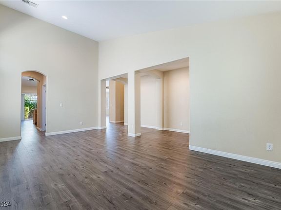 5th image of 8681 Florisse Ct