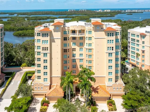 409 N Point Rd APT 301, Osprey, FL 34229