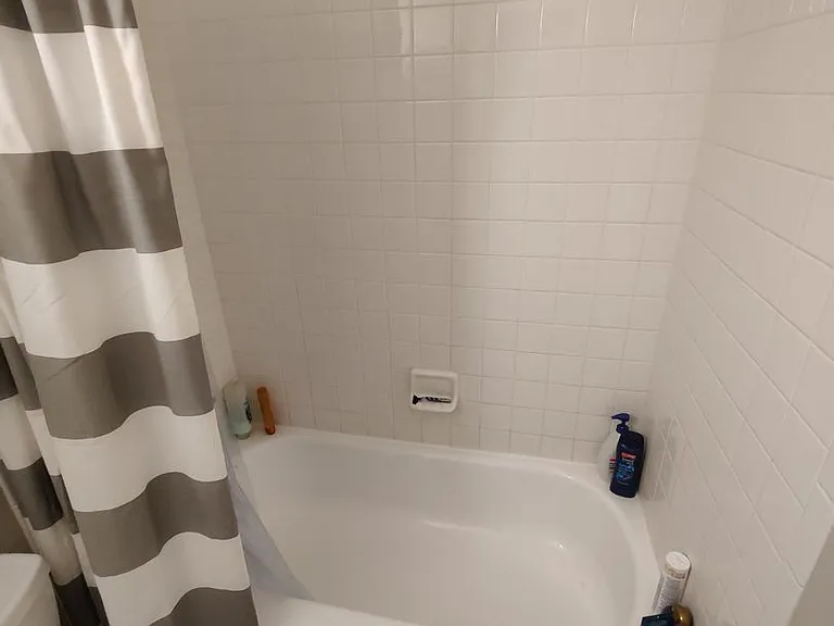 2401 Walnut St #4 — Photo 6