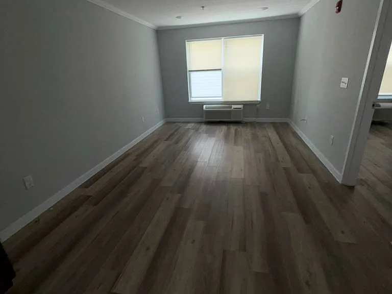 113 12th Ave #1 — Photo 4