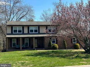 14 Gates Cir, Hockessin, DE 19707