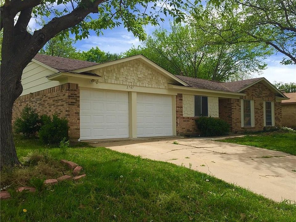 1st image of 2707 Mark Twain Dr