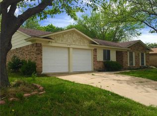 2707 Mark Twain Dr, Farmers Branch, TX 75234