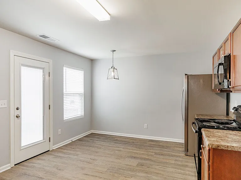 157 Brockett Dr — Photo 10