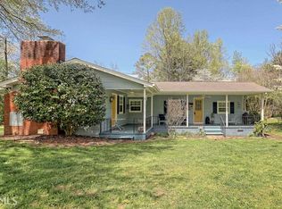 806 Ledford Chpl Rd, Hayesville, NC 28904