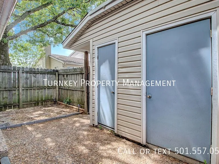 1 Shelby Rd — Photo 14