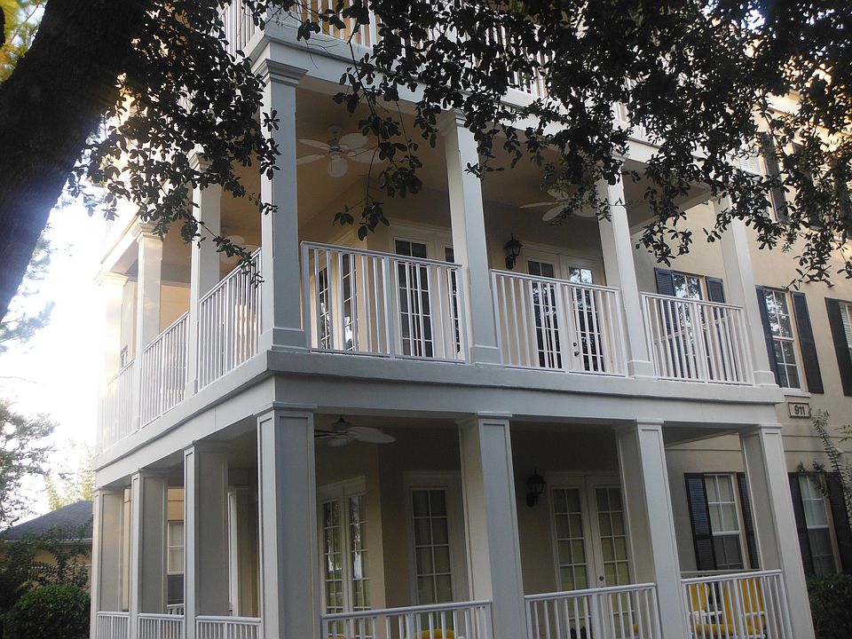 2nd floor,Wraparound Balcony