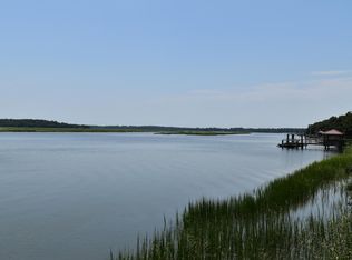 150 Distant Island Dr, Beaufort, SC 29907