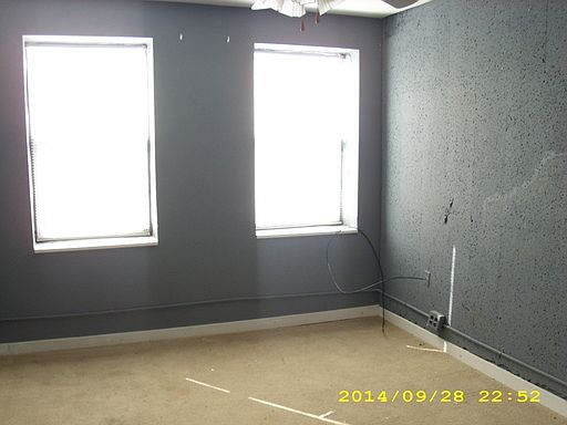 5th image of 108 E Market St APT 218