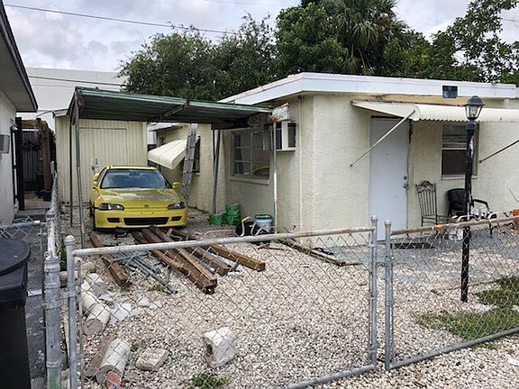 5th image of 13664 NE 20th Ave