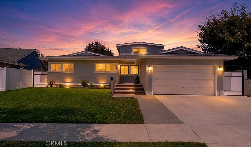 1st image of 1876 Petaluma Ave