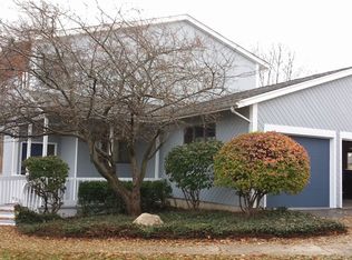 37W493 Raleigh Ct, Elgin, IL 60124