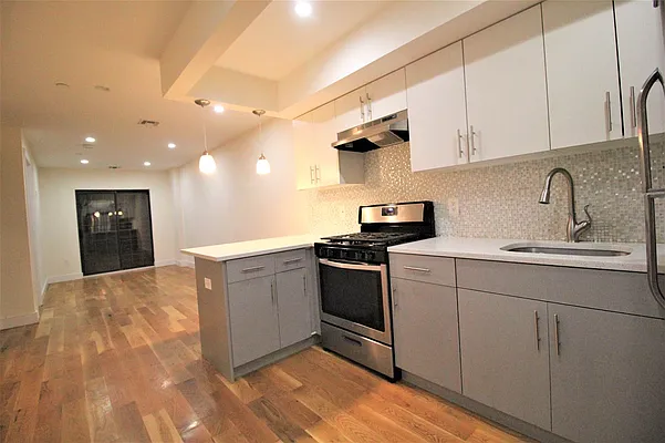 Rented by OCTAN REALTY MANAGEMENT LLC | media 23