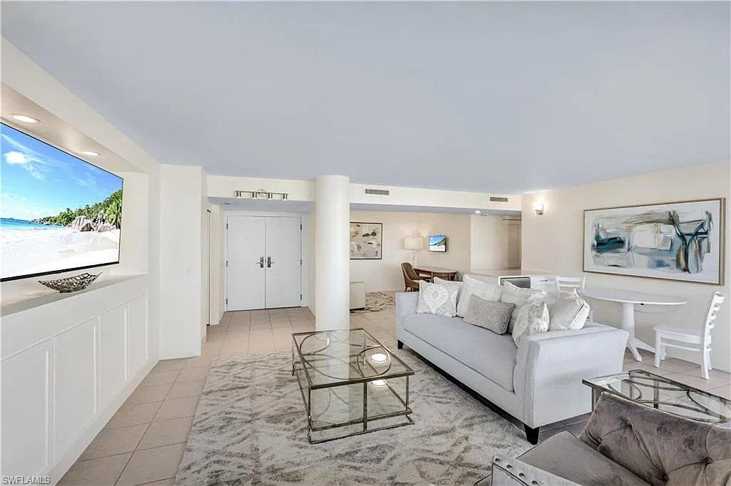 2 bed, 2.0 bath, 1735 sqft, $20,000 — Photo 4