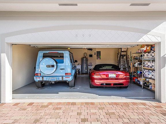 5th image of 899 S Granada Drive