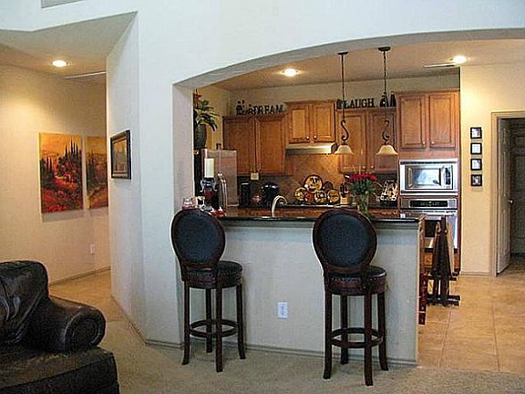 5th image of 9133 Crandall Dr