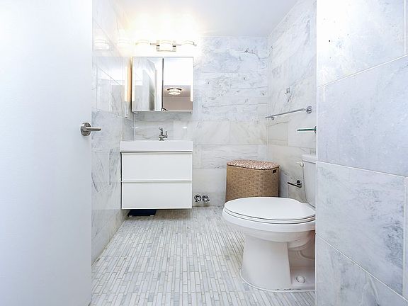 4th image of 200 Rector Pl APT 43D