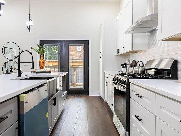 4209 Norfolk Ave — Photo 9