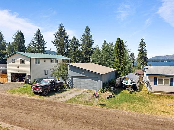 2nd image of 4597 View Rd
