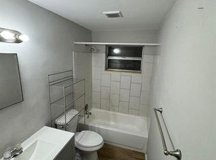 907 8th St APT 1, West Palm Beach, FL 33401