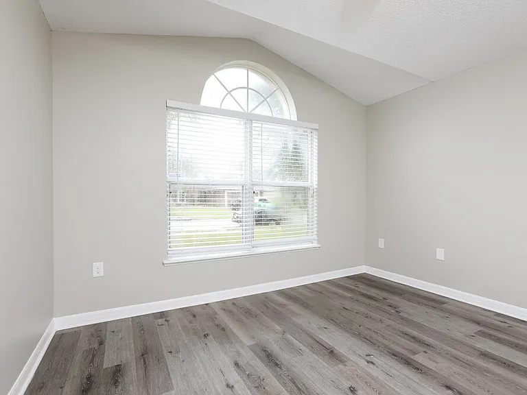 3536 Stonefield Dr — Photo 10