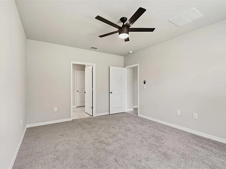 25222 Cadiz Dr — Photo 20