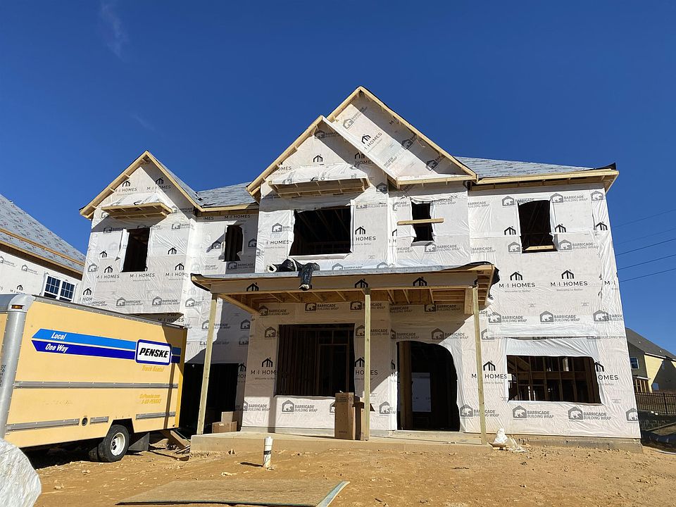 1st image of 109 Serenata Dr W #247