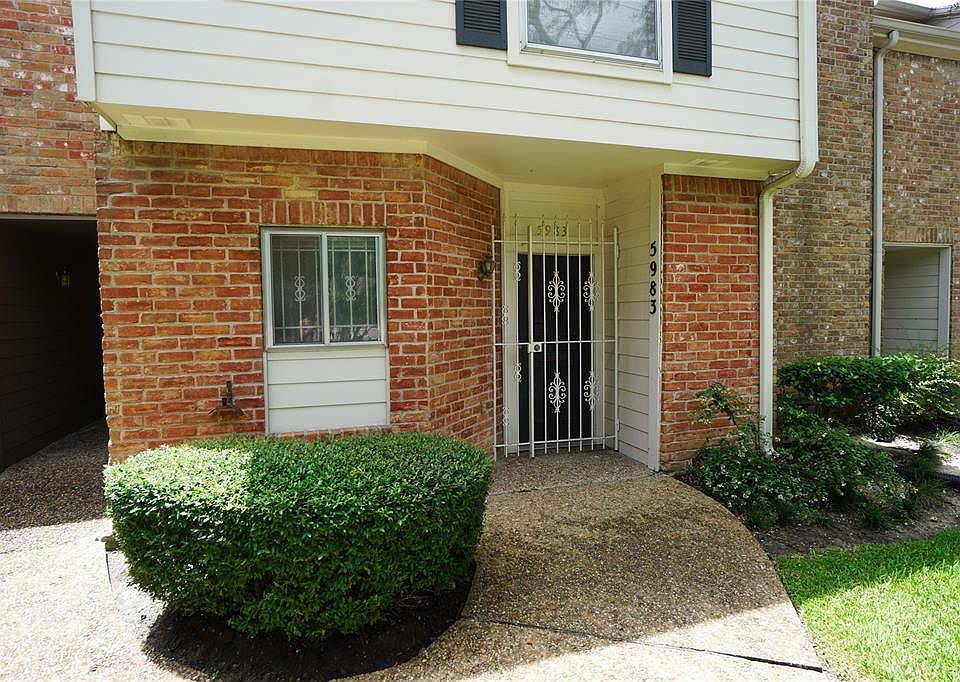 1st image of 5983 Woodway Dr