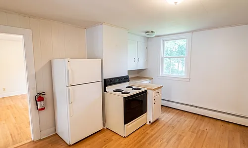 54 Bradbury St Photo 1