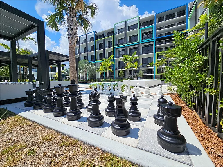 4400 Sunrise Blvd #T1 — Photo 57