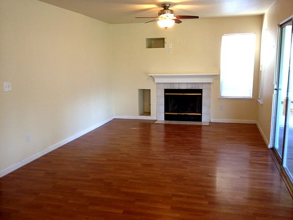 3rd image of 4555 Trinidad Ct