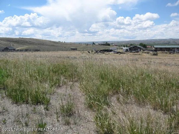 Headers Cir, Pinedale, WY 82941