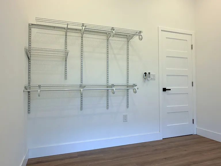 1018 Cedar Brk #C — Photo 10