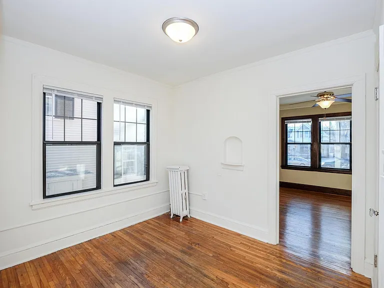 Grand Place Apartments — Photo 17