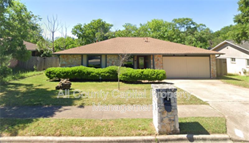 1st image of 1505 Quail Crest Dr