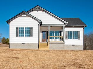 524 Matlock Rd, Charlotte, TN 37036