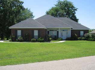 3 Archel St, Petal, MS 39465