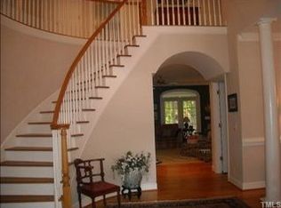 101 Southbank Dr, Cary, NC 27518