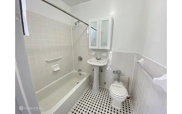 Rented by Douglas Elliman | media 9