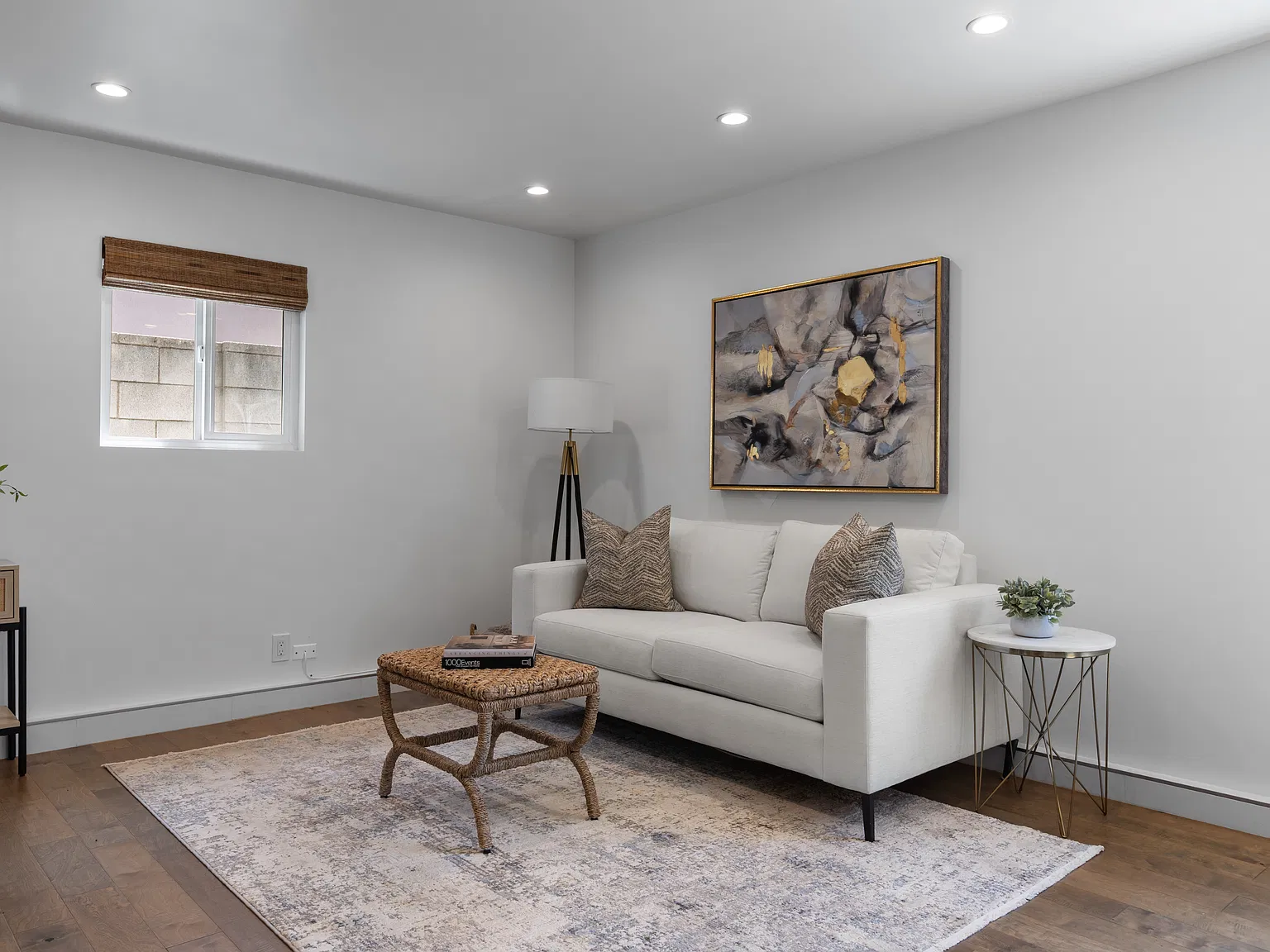 2 bed, 720 sqft, $2,650 — Photo 4