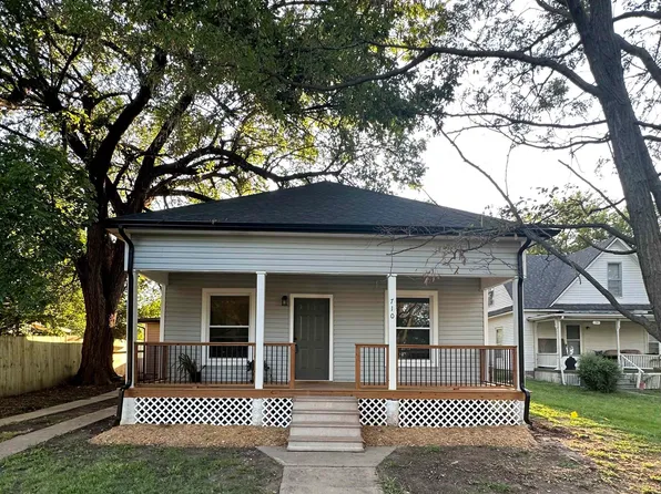 710 N Blaine St, Wellington, KS 67152
