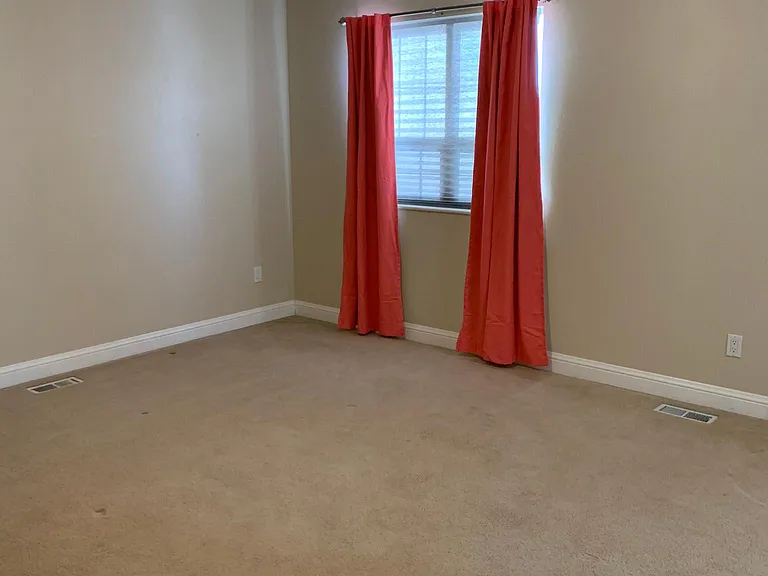 12214 W Saratoga Ave — Photo 13