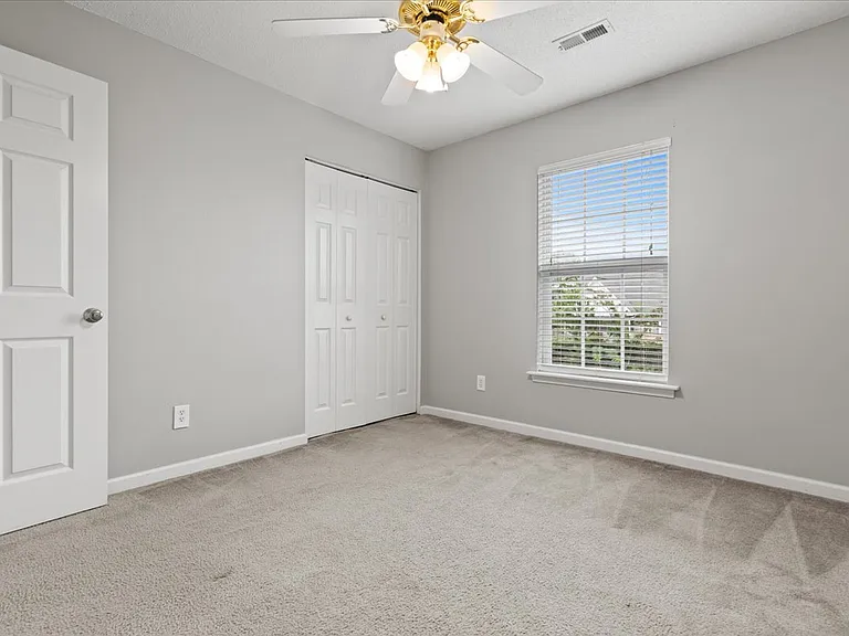 529 3rd Loop Rd #1-H — Photo 23