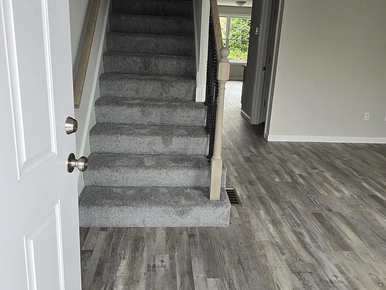 2-5 Megway Ct — Photo 39