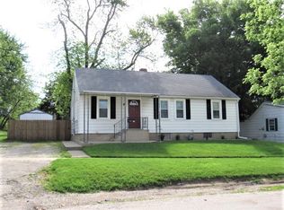 514 S Quincy St, Clinton, IL 61727