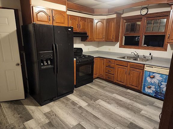 4th image of 501 7th St