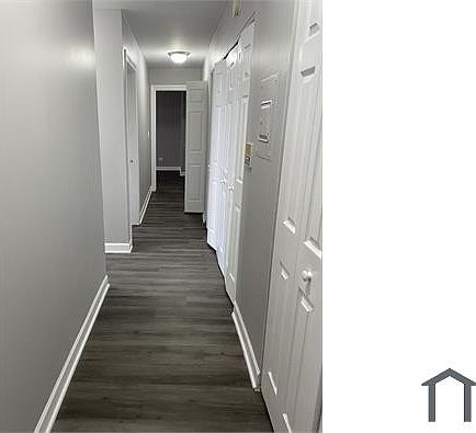 5th image of 7147 S Jeffery Blvd APT 403
