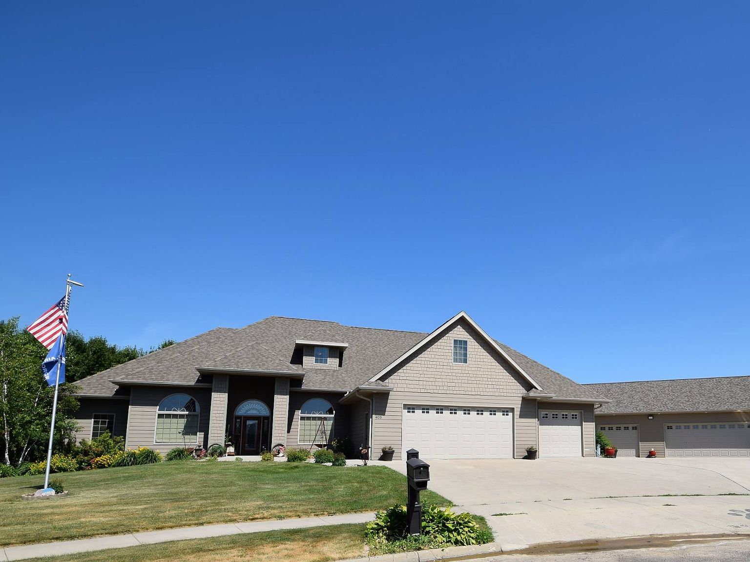 403 E 15th Ave, Groton, SD 57445 Zillow