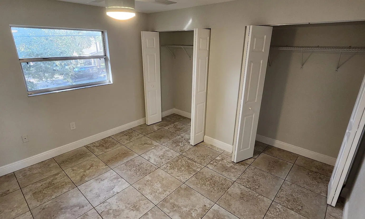 1 bed, 500 sqft, $1,400 — Photo 3