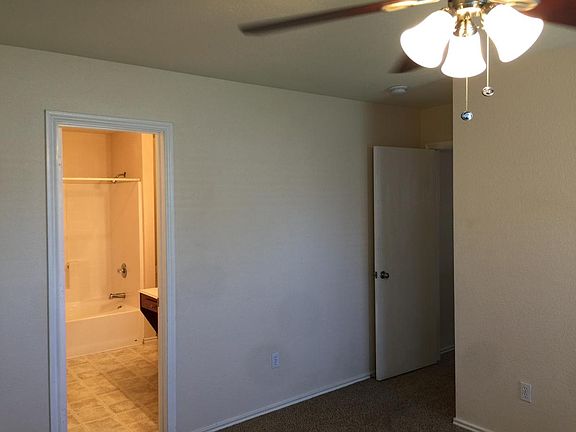 5th image of 7425 Lake Front Trl